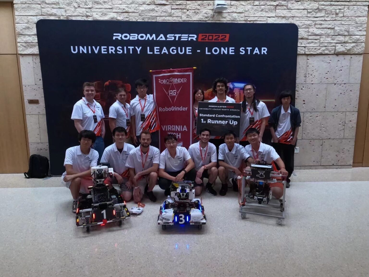 The 2022 team and fleet with the first runner-up award